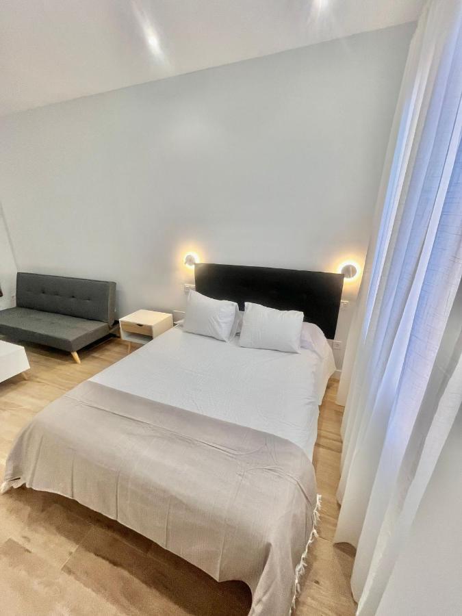 Lofts Ifema Apartment Madrid Bagian luar foto
